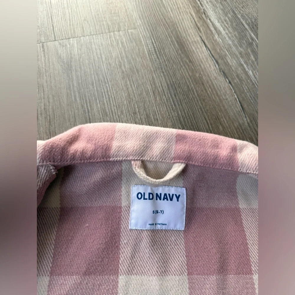 Old Navy Pink White Plaid Flannel Shacket Jacket Comfy Warm Size S 6 7